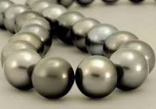 ¿Cómo se llaman las perlas naturales?