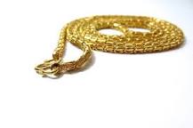 cadenas y colgantes de oro para mujer